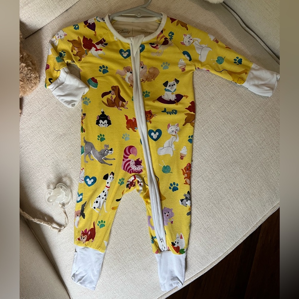 Little sleepies Disney pets zippy